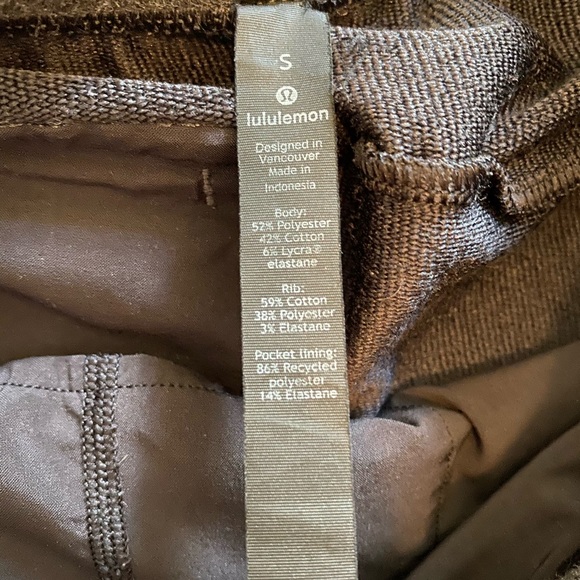 Lululemon City Sweat Short French Terry 9" - Picture 4 of 4